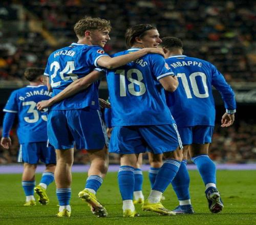 连续火辣,澳超巨头珀,斯今日再发,龙8国际,龙8国际官网,龙8国际H5官网